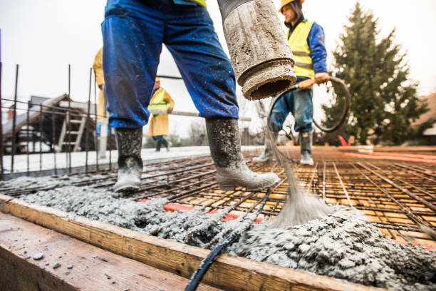 Best Local Concrete Companies  in New Albany, MS